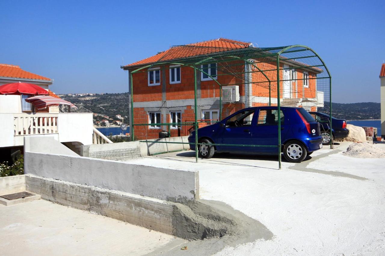 Apartments By The Sea Sevid, Trogir - 9468 Экстерьер фото