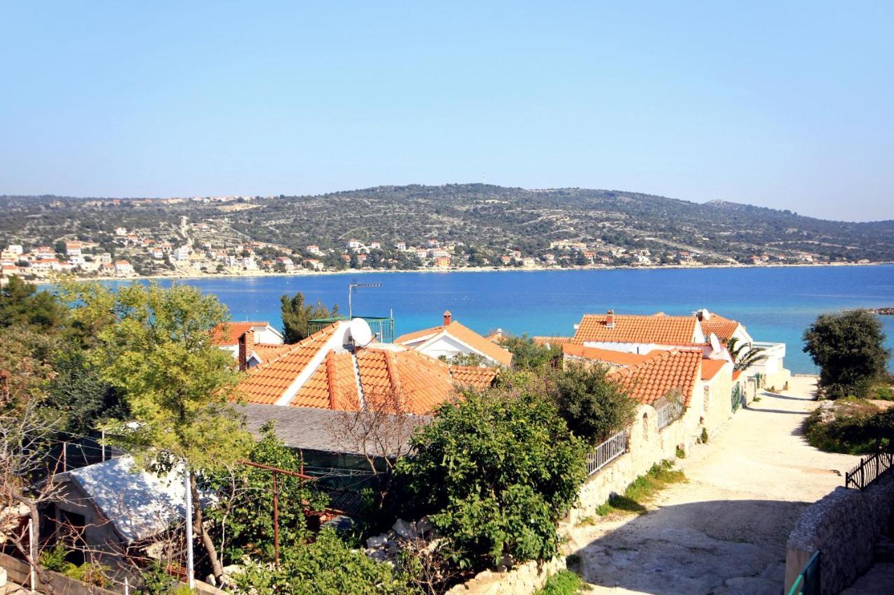 Apartments By The Sea Sevid, Trogir - 9468 Экстерьер фото