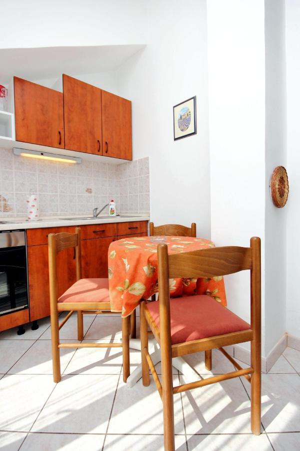 Apartments By The Sea Sevid, Trogir - 9468 Экстерьер фото